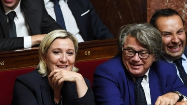 Quand Marine Le Pen traite G&eacute;rald Darmanin de "Judas" - rtl.fr