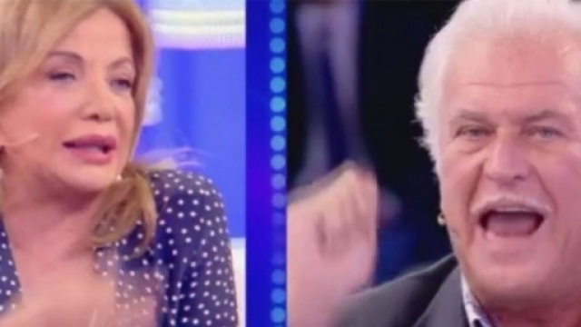 Simona Izzo si &egrave; nuovamente scontrata con Predolin durante Domenica Live