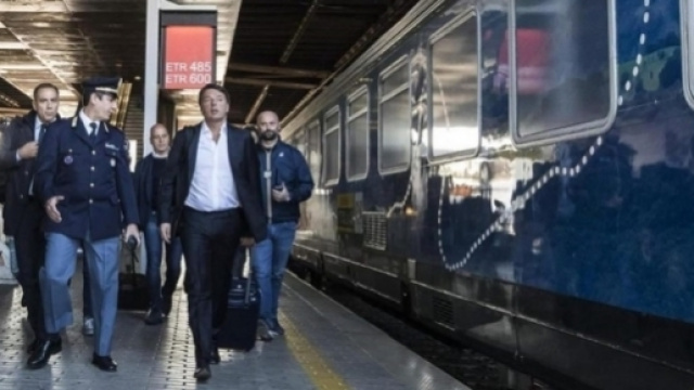 'Destinazione Italia': il viaggio del treno del PD di Matteo Renzi si sta rivelando pi&ugrave; 'spinoso' del previsto