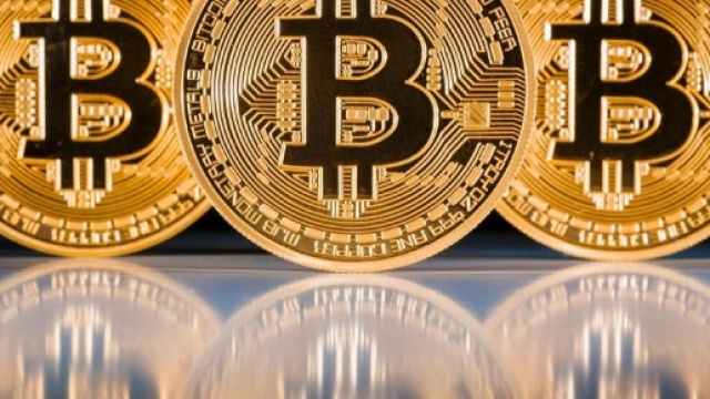 Secondo la Dia, la camorra avrebbe investito circa 8 milioni di euro in bitcoin.Fonte:https://www.thesun.co.uk/