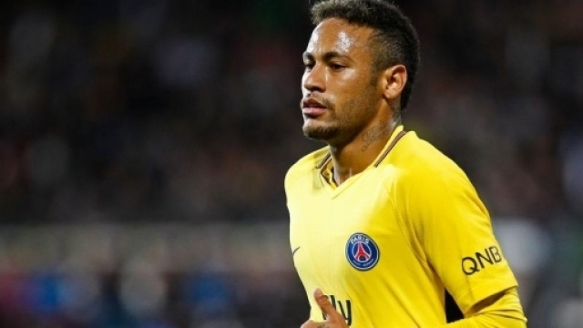 Foot PSG - PSG : Xavi confirme, Neymar a tent&eacute; de rouler le Bar&ccedil;a ... - foot01.com