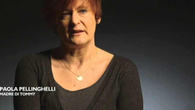 La mamma di Tommy lancia un appello ai giudici: "Non fate uscire dal carcere gli assassini di mio figlio". Foto: youtube.