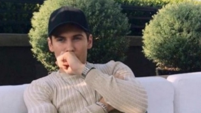 Pourquoi Bryan (Secret Story 11) est-il multimillionnaire ?