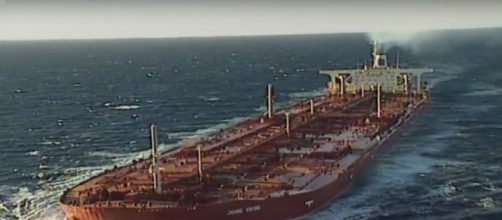 5 of the biggest ships in the world. [Top Gear/YouTube]