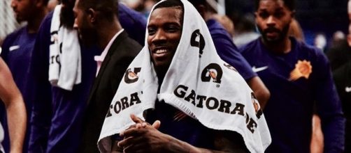 At least three teams have expressed interest in acquiring Eric Bledsoe from the Phoenix Suns. (Photo via @ebled2/ Instagram)