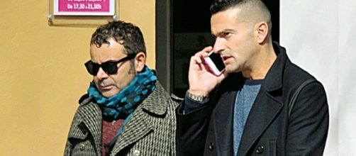 Jorge Javier V&aacute;zquez y su novio Paco.