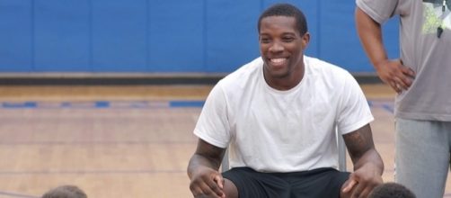 Phoenix Suns guard Eric Bledsoe is expected to be dealt to a new team anytime soon. [Photo via Regina/acrphoto, Flickr CC]