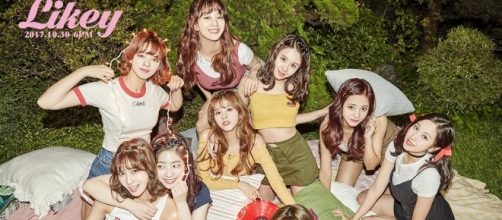 TWICE 'Likey' Photo Teaser (Image Credit: JYPETWICE/Twitter)