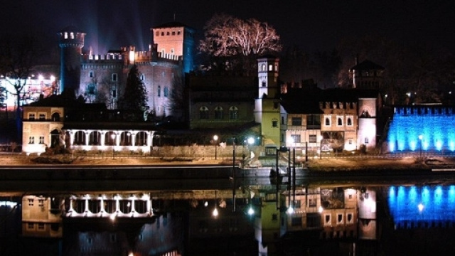 Di notte al parco del Valentino di Torino una ragazza &egrave; stata aggredita e lasciata nuda e sanguinante, ma non ricorda nulla. Cosa le &egrave; accaduto?