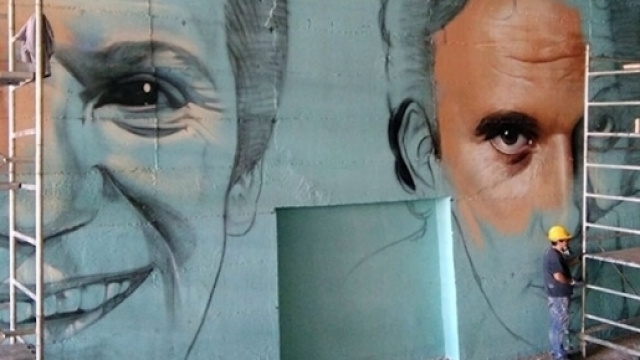 Le gigantografie di Noschese e Troisi