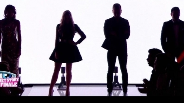 Secret Story 10 : Les quatre finalistes sont sur le plateau de ... - melty.fr