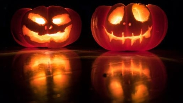 Zucche di Halloween come scavarle image unsplash.com
