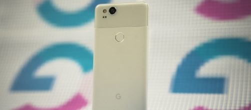 Google Pixel 2 XL | image via TechStage, flickr.com