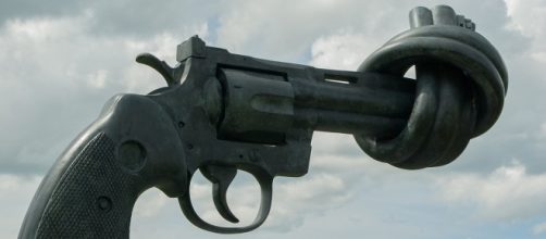 It's either no violence or no democracy. (Image via jackmac34/Pixabay)