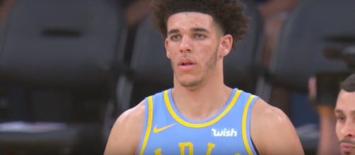 Lonzo Ball had the last laugh as the Lakers topped the Wizards in overtime -- Ximo Pierto via YouTube