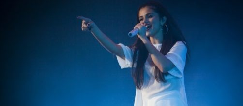 Selena Gomez hangs out with Justin Bieber at her house. (Image Credit: Lisa Bjorheim/Flickr)