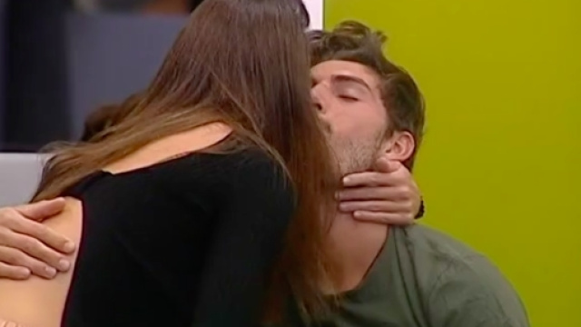 La prova bacio tra Ignazio Moser e Cecilia Rodriguez