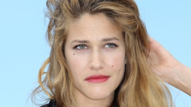 TEA FALCO: &laquo;MAI PI&Ugrave; "FIDANZATI"&raquo; - Il Decoder - ildecoder.com