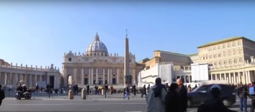 5 smallest countries in thher world. [ROME REPORTS in English/YouTube]