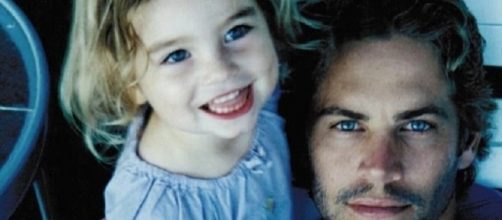 Meadow, quando crian&ccedil;a, com Paul Walker