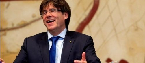 Pugdemont compareci&oacute; al fin ante los medios