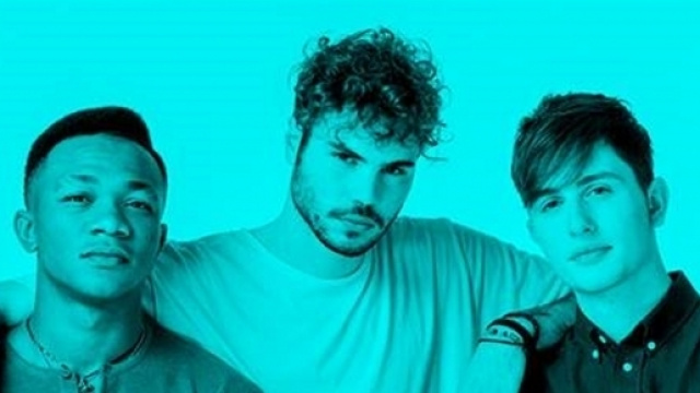 Al centro Lorenzo: &egrave; il primo eliminato di X Factor