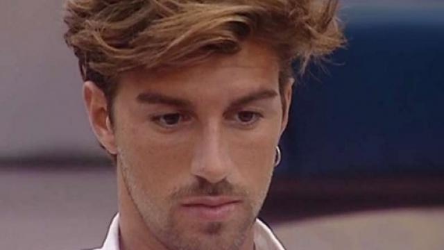 GF Vip 2, Andrea Damante sbotta: ecco il duro messaggio in difesa di Giulia