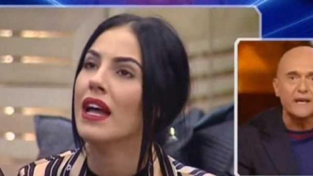 GF Vip: Signorini ancora contro la De Lellis