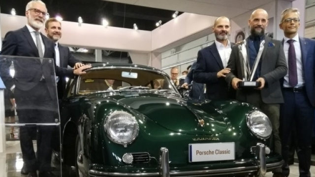 Porsche 356 A del 1956 vincitrice del concorso di restauro Porsche 2017
