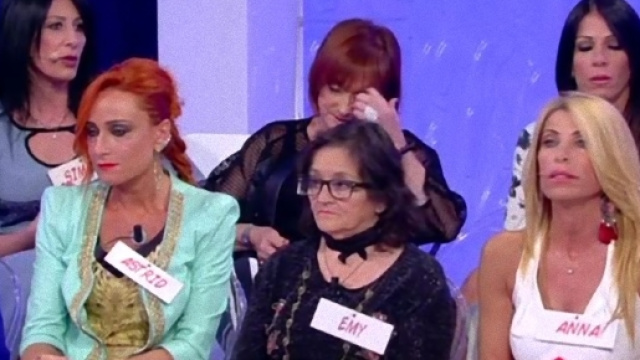 Uomini e Donne, caos in studio.