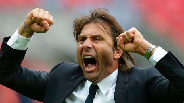 Esultanza di Antonio Conte dopo un goal della sua squadra