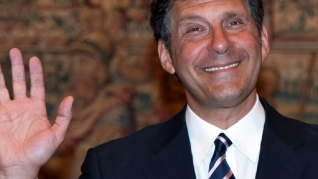Fabrizio Frizzi, primi dubbi e preoccupazioni per la sua salute