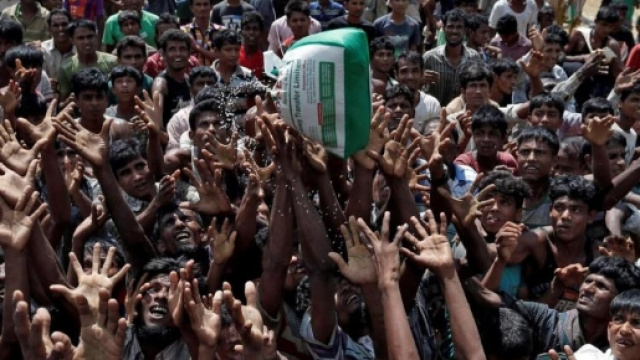 In fuga dalla Birmania al Bangladesh: nei campi di rifugiati ... - lapresse.it