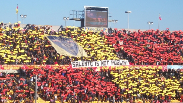 Tanti spettatori per Lecce- Cosenza.