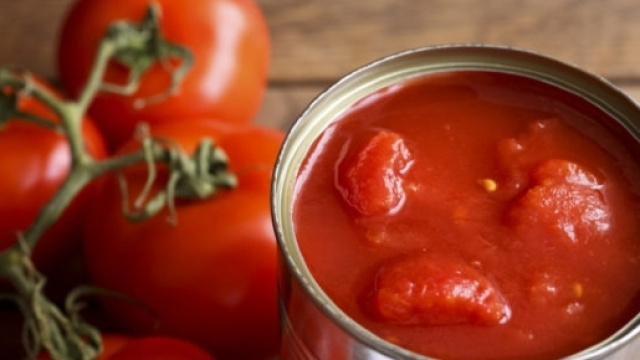Sar&agrave; obbligatoria l'etichetta con l'origine del pomodoro