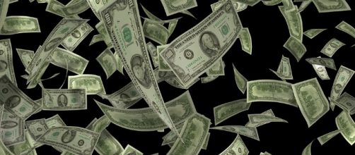 Code words in church that entice you to give money. (Image via Quince media/Pixabay).