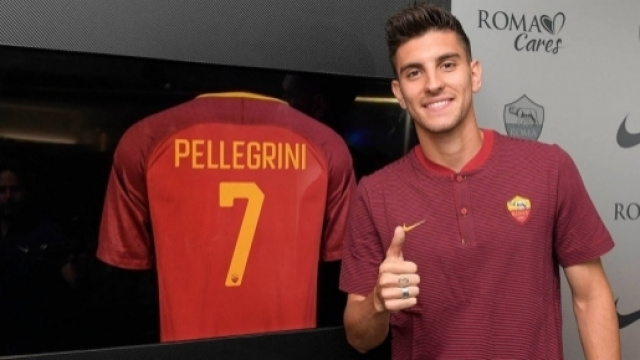 Lorenzo Pellegrini, alla presentazione con la "sua" Roma