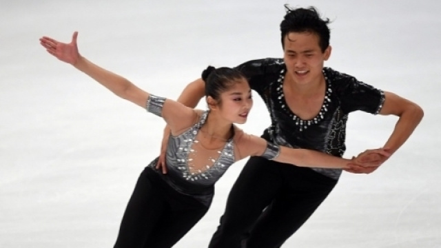 Ryom Tae-ok e Kim Ju-sik, i due giovani pattinatori nordcoreani, involontari garanti della 'tregua'