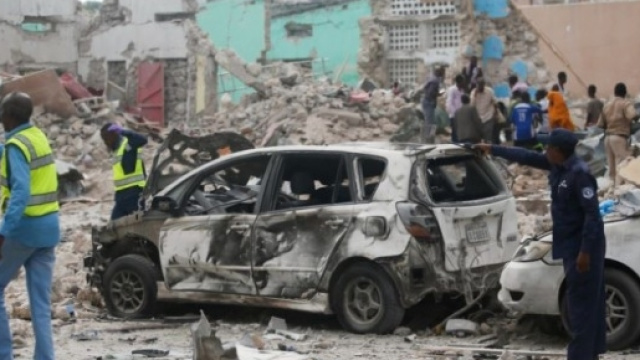 Somalia, autobomba esplode a Mogadiscio