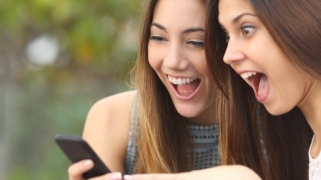 Truffa via sms con un finto rimborso Iva minaccia i conti correnti