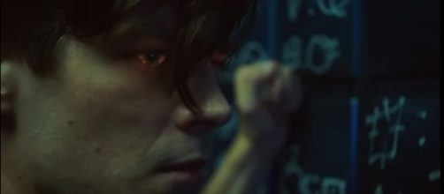 Barry Allen is reborn into a better person in "The Flash" Season 4. (TvPromosDB / YouTube screencap)