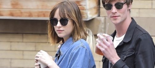 Dakota Johnson and Matthew Hitt, Image via YouTube/Wochit Entertainment