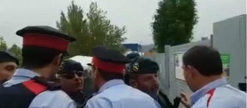 Piden que se disuelvan los Mossos