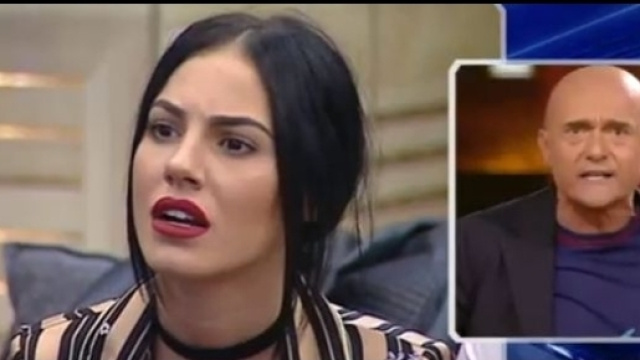 Grande Fratello Vip: bufera tra Giulia e Alfonso Signorini
