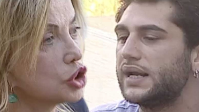 Grande Fratello Vip: furiosa lite tra Jeremias Rodriguez e Simona Izzo.