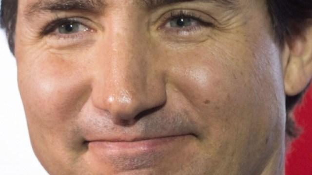 Justin Trudeau, "tassiamo la marijuana"