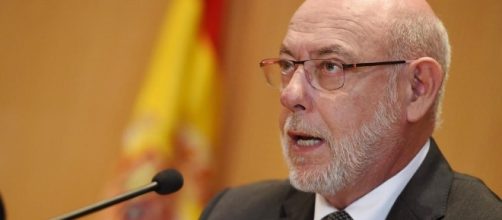 El Fiscal General del Estado, Jos&eacute; Manuel Maza, se querella contra el Govern y Carme Forcadell