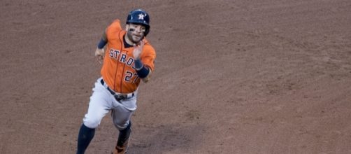 Jose Altuve has himself a day at the World Series- Keith Allison via Flickr