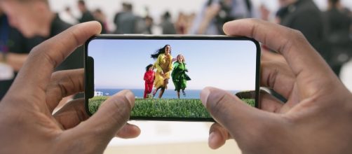 Apple never intended to include Touch ID on iPhone X, claims executive - Image credit: perzon seo/Flickr