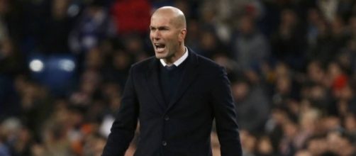 Zinedine Zidane se enfrenta a su situaci&oacute;n m&aacute;s dif&iacute;cil en el Real Madrid
